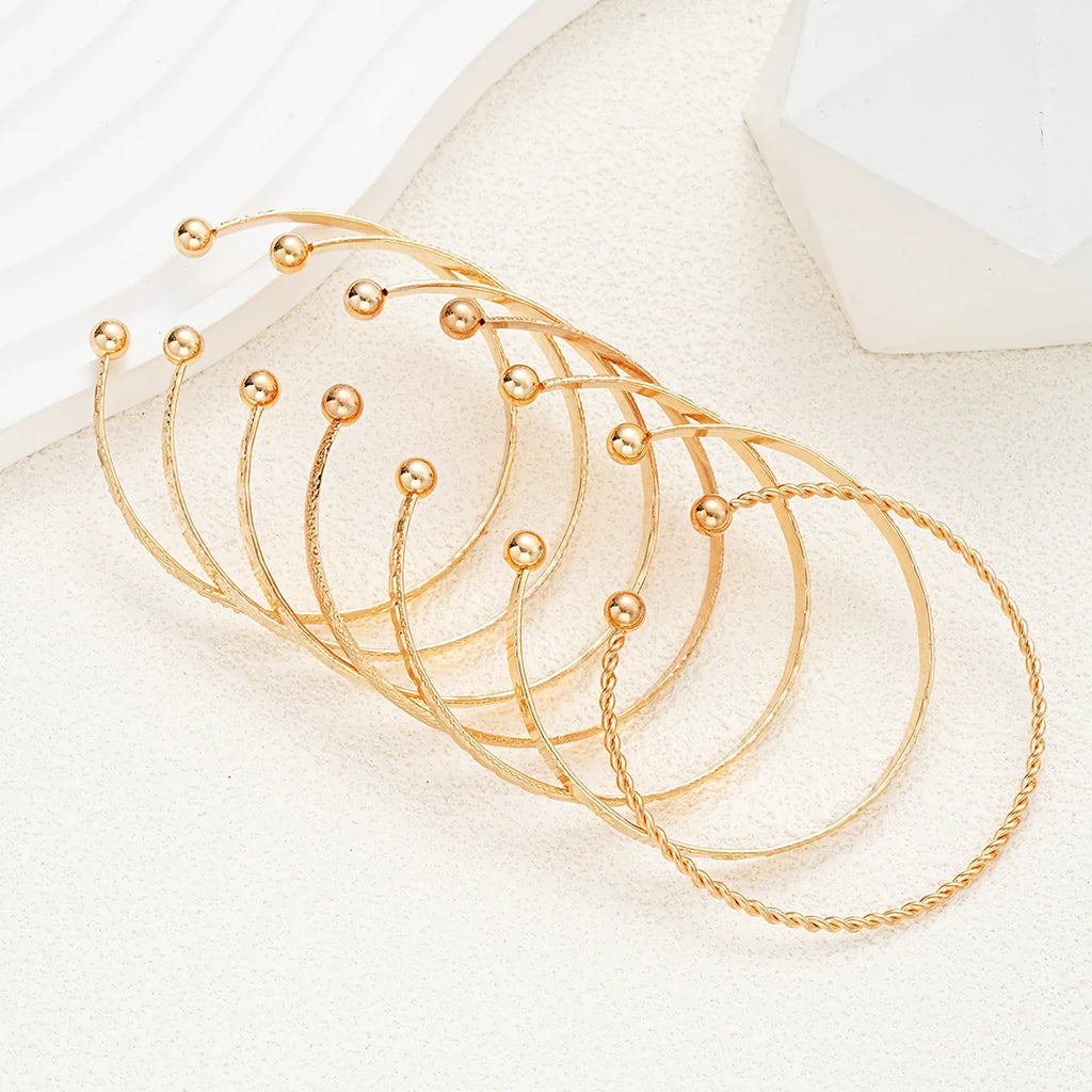 Lot de 7 Bracelets Dorés Style Punk Motif Cœur - Femme Tendance