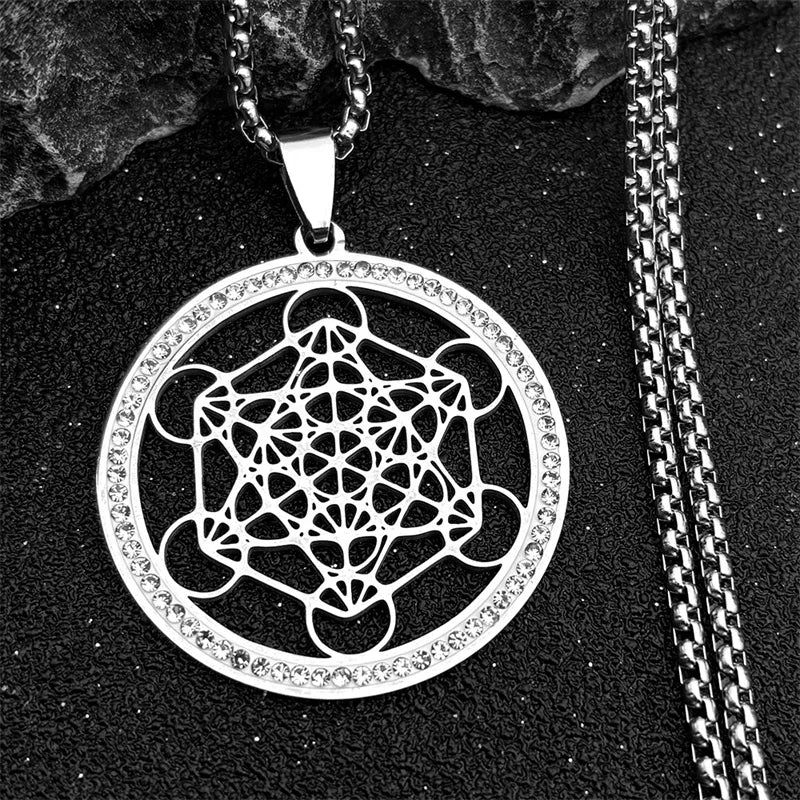 Collier en Acier Inoxydable Femme - Chaîne Fine Dorée Tendance