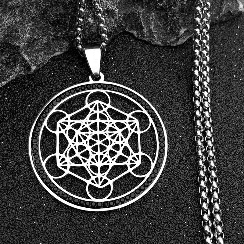 Collier en Acier Inoxydable Femme - Chaîne Fine Dorée Tendance