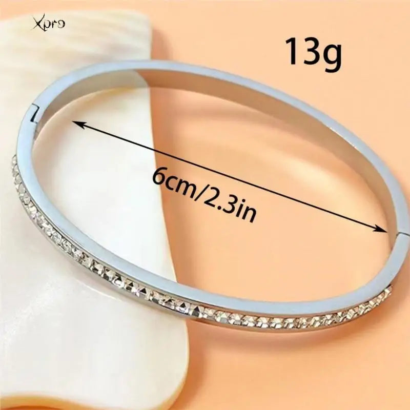 Bracelet Acier Inoxydable Femme - Design Fin & Élégant