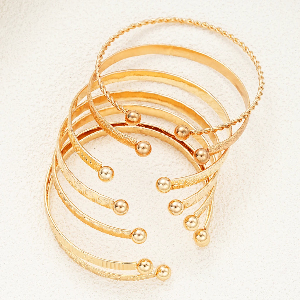 Lot de 7 Bracelets Dorés Style Punk Motif Cœur - Femme Tendance